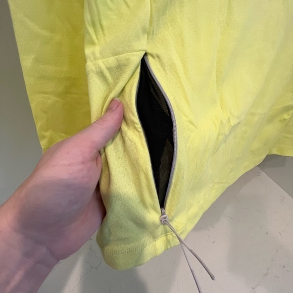 NWT!! GAP. Men’s Activewear. Gapfit Half-Zip Pullover Shirt. - Picture 5 of 9